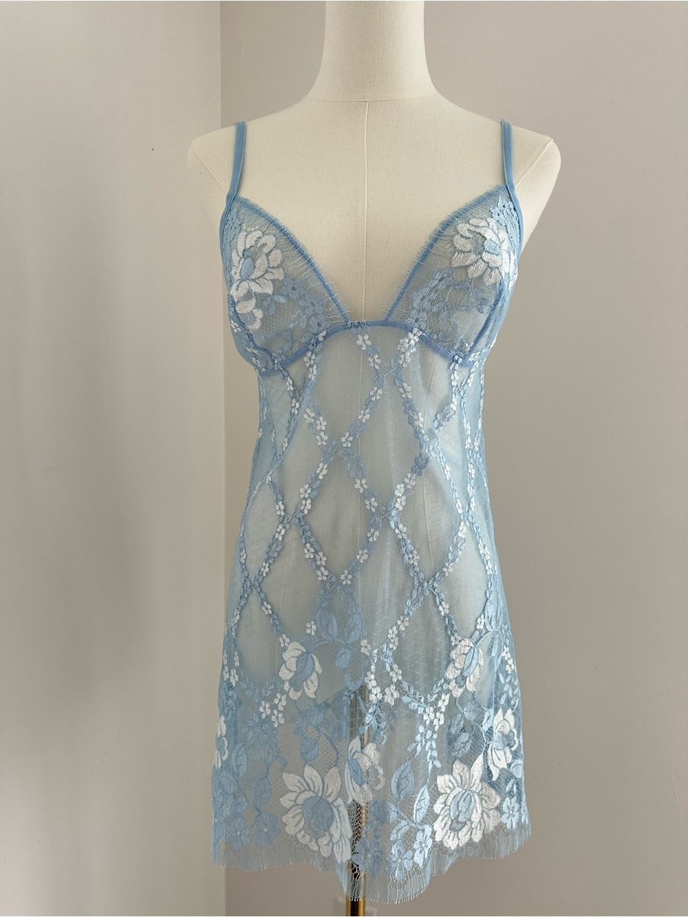 La Perla Vintage Sheer Lace Chemise Slip in Light Blue #073